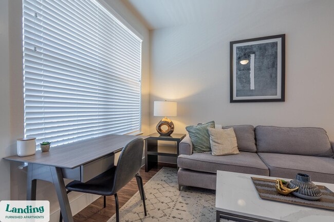 Photo - 15950 Chase Hill Blvd Unidad 1406.1406245