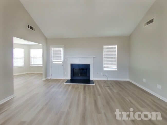 Photo - 1128 Misty Meadows Crossing