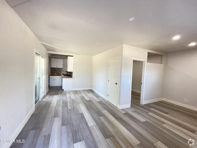 Building Photo - 952 Pickwick Ct Rental