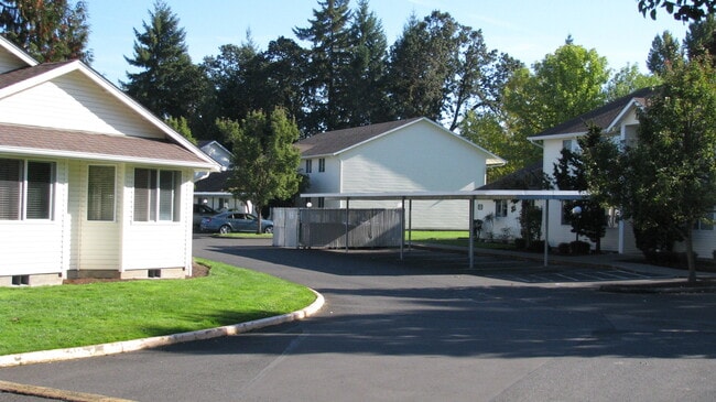 020-Creekside Apartments
