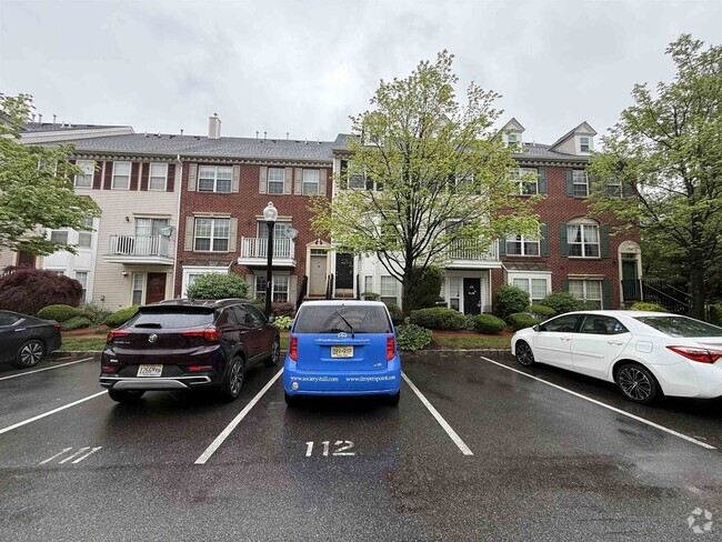 Building Photo - 9 Mulberry St Rental