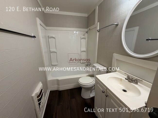 Photo - 120 E Bethany Rd