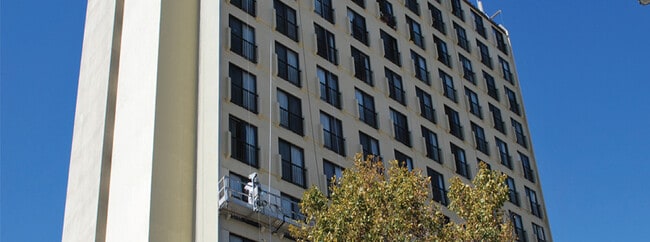 Building Photo - 1621 Harrison St Unit #1621