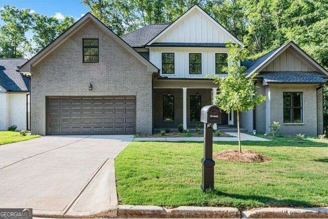Building Photo - 370 Ansley Dr