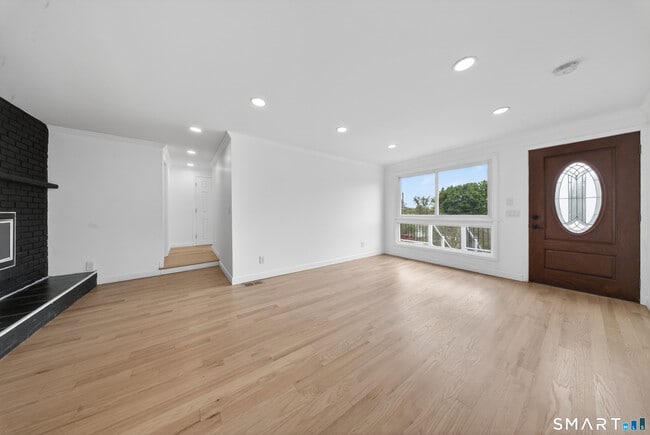 Photo - 207 Hillcrest Rd