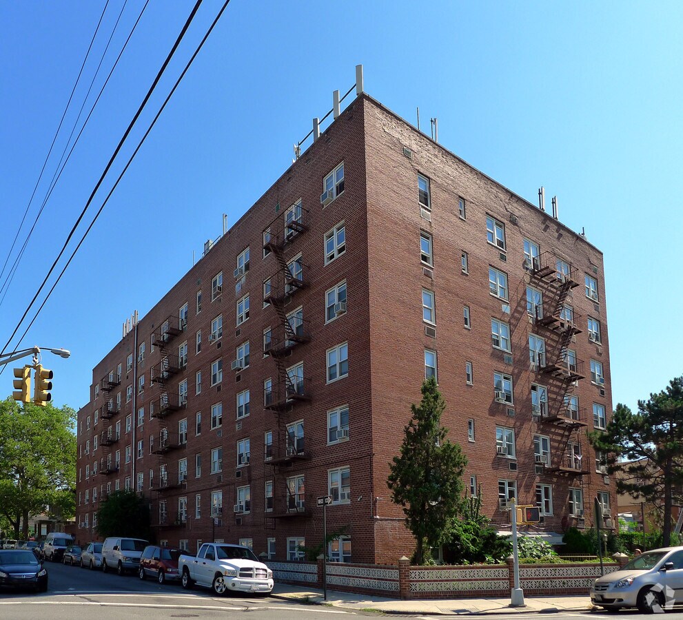 Photo - 2911 86th St Apartments