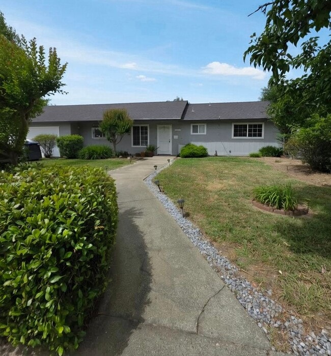 Photo - ***MOVE IN SPECIAL - $500 OFF FIRST MONTHS RENT***4BR/3BA with PRIVATE IN-LAW SUITE / SECOND LIVI...