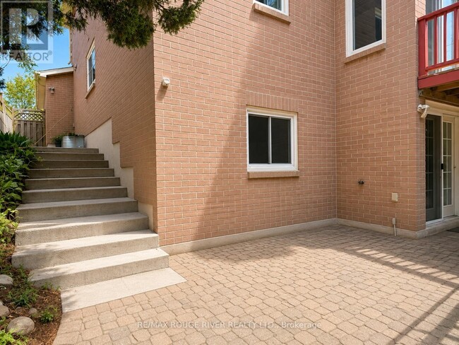 Photo - 16 Dominy Dr