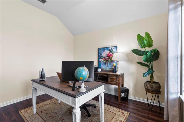 Photo - 332 Highland Ridge Dr