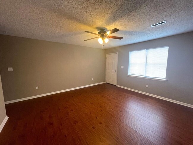 Photo - PRE-LEASING AUGUST 2026!