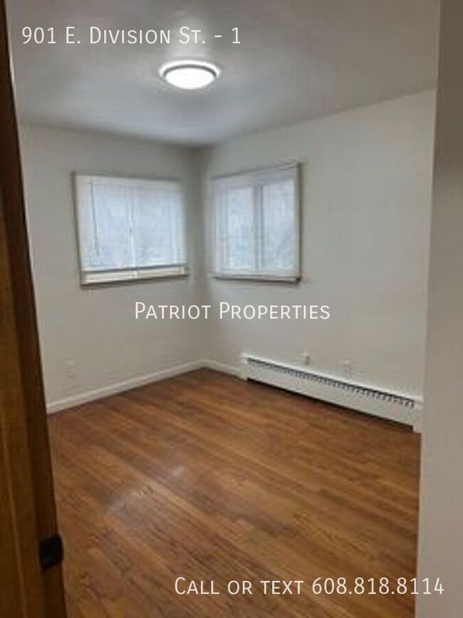 Photo - 901 E Division St Apartment Unit 1