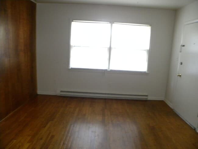 Photo - 8 Mosby Ct Unit 8 Mosby Court,  1