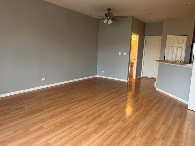 Photo - 311 Springbrook Trail S