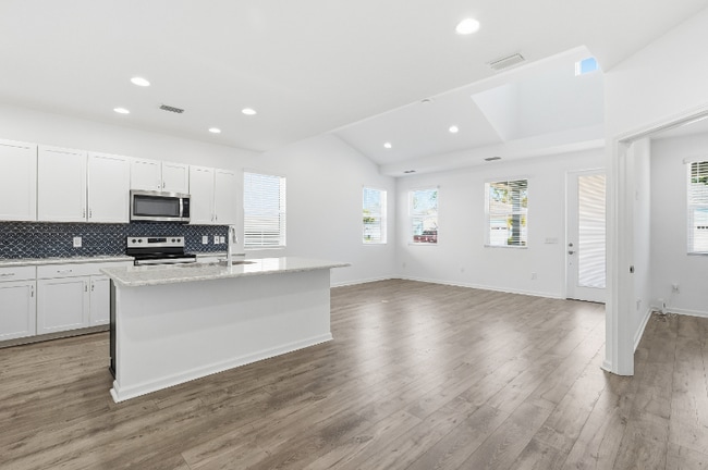 Photo - 8632 Tropics Ave