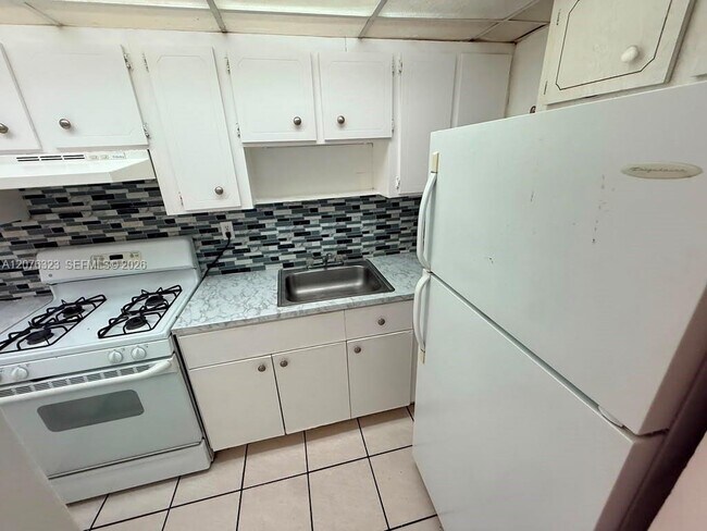 1300 W 47th Pl Unit 216A