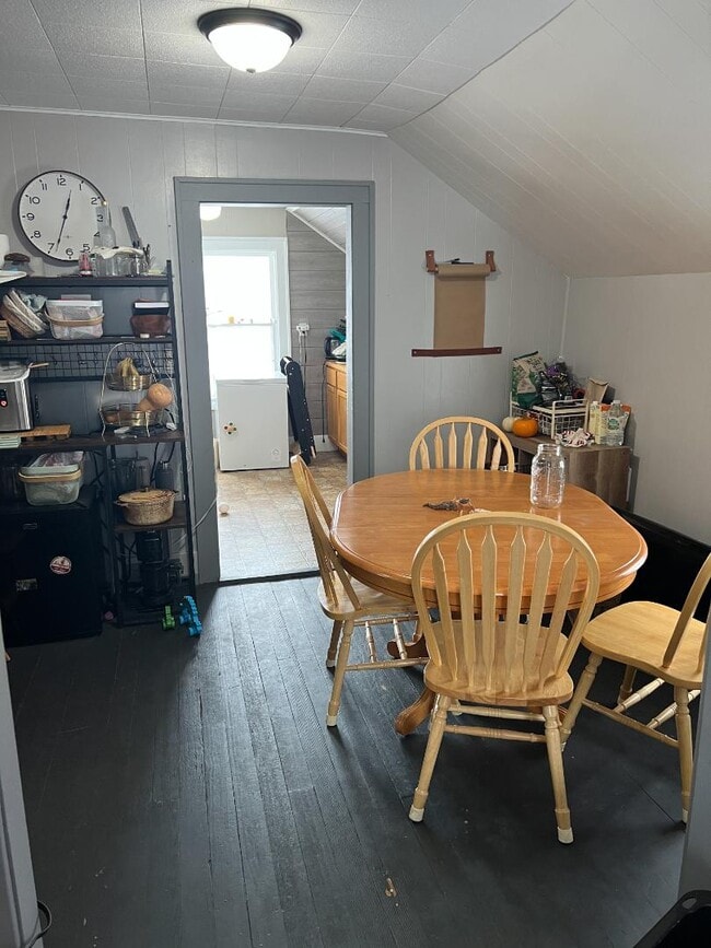 Photo - 110 E Monico St