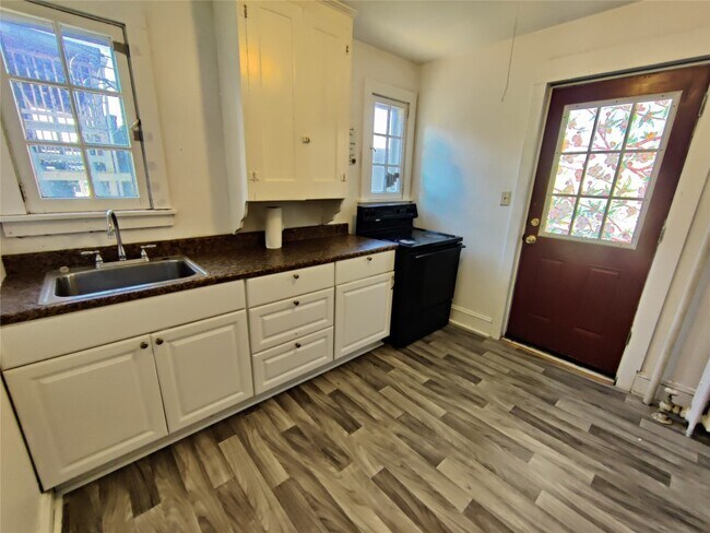 Photo - 15 Avenue A Unit 4