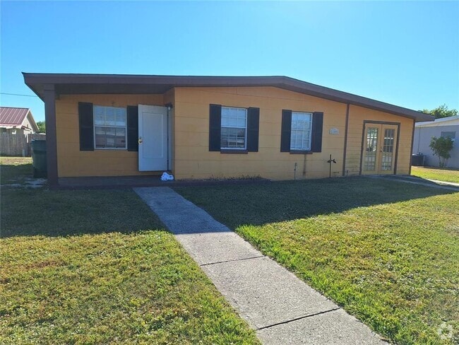 Building Photo - 21455 Mallory Ave Rental