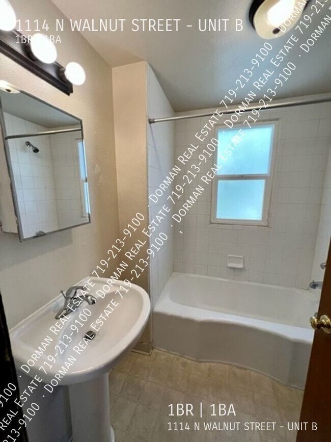 500 OFF the first month of rent! Old Colo... Apartment Unit B