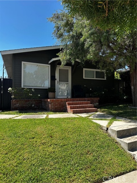 Photo - 967 W 23rd St Casa