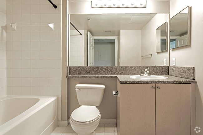 2BR,2BA - 1,065 SF