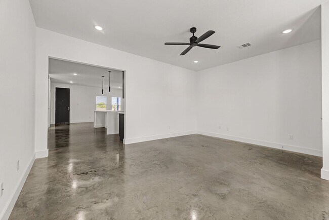 Photo - 3009 Alpha Wolf Ct