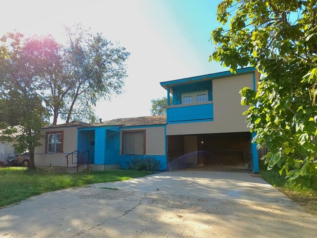 Photo - PRE-LEASING FOR SUMMER - Charming 4 Bedroom in the Heart of Lubbock