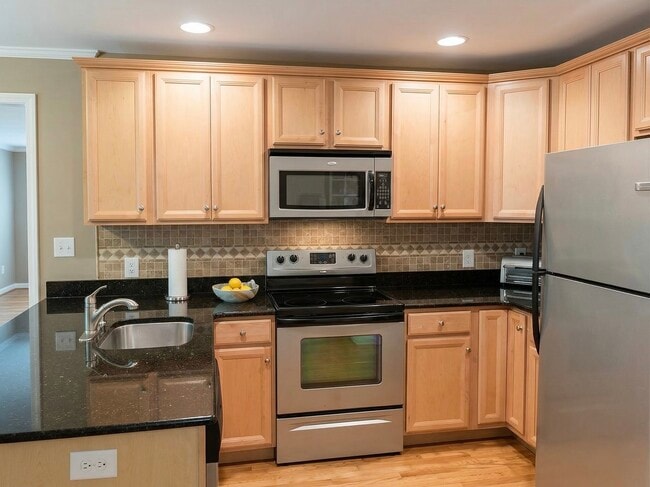 Photo - 200 Clover Ct