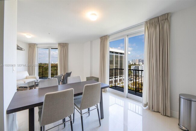 Photo - 2701 SW 3rd Ave Unit 703