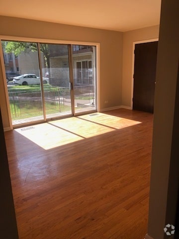 Building Photo - 5849 S Francisco Ave Unit 1D Rental