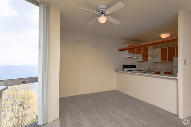 2HAB, 1BA - Lakeshore Tower Apartments