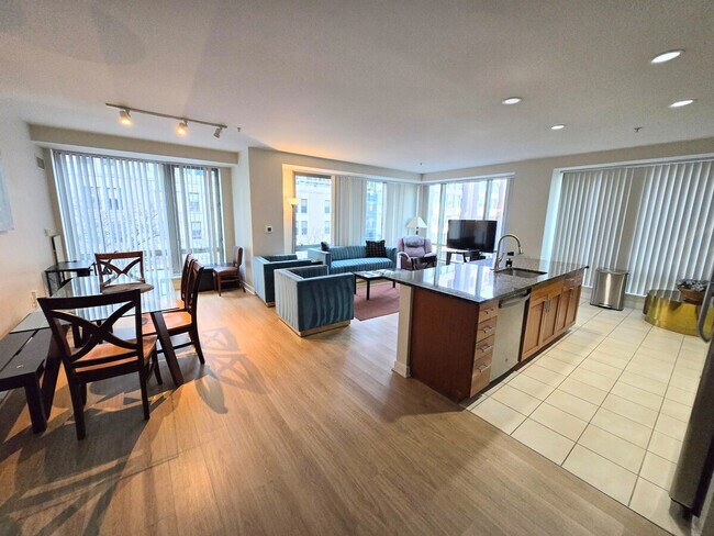 Building Photo - 56 Fruit St Unit ID1422361P