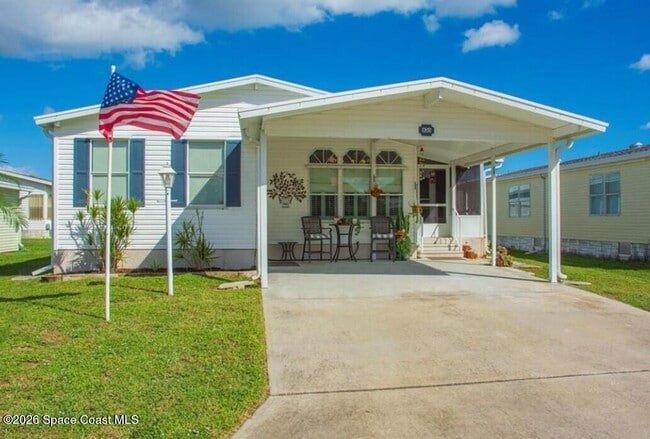 Building Photo - 830 Lychee Dr
