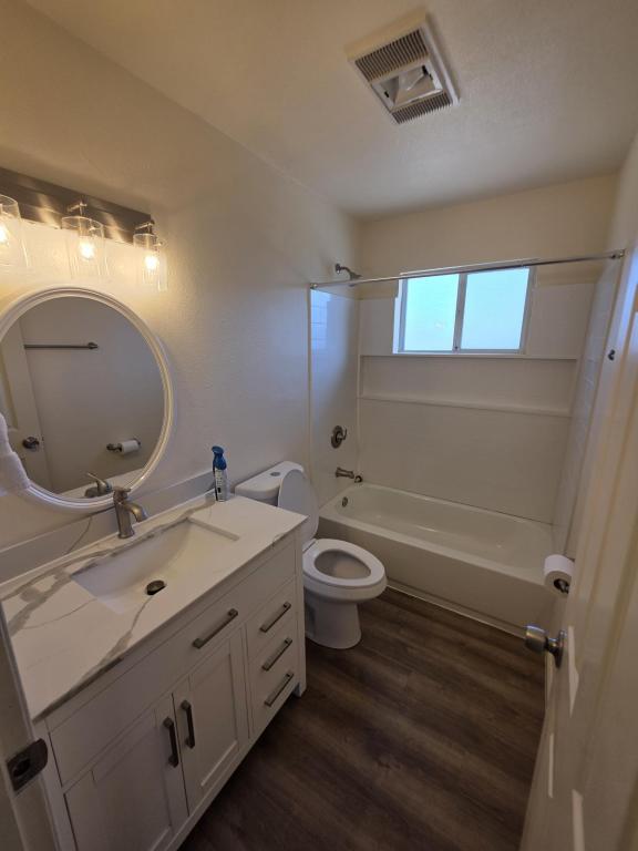 Photo - 567 San Dimas St
