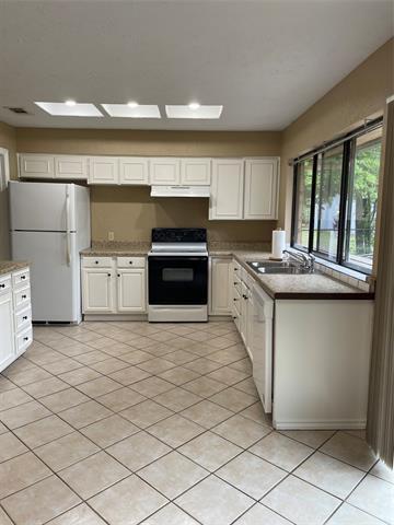 Photo - 2111 W Pearl St