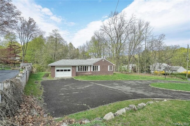 Photo - 17 Brookside Ave