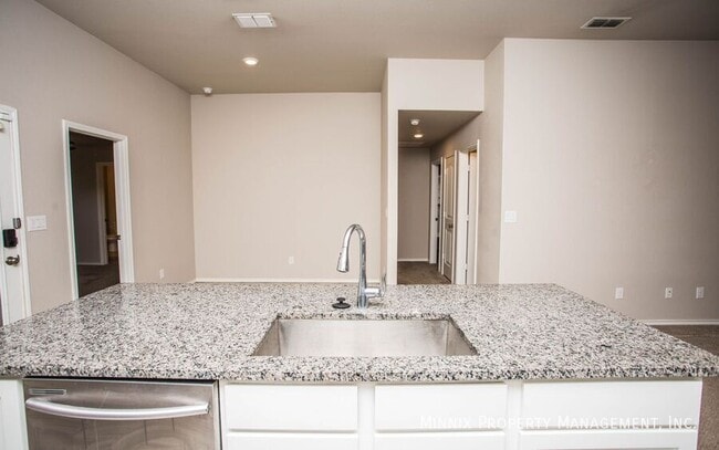 Photo - 2121 135th St