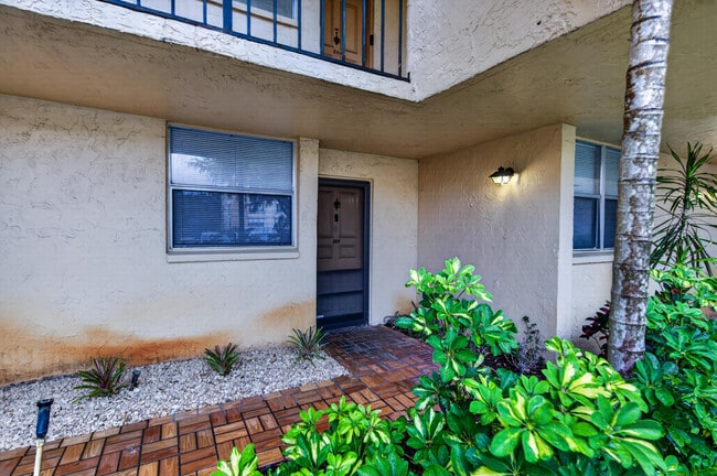 Building Photo - 3671 Environ Blvd Unit 169