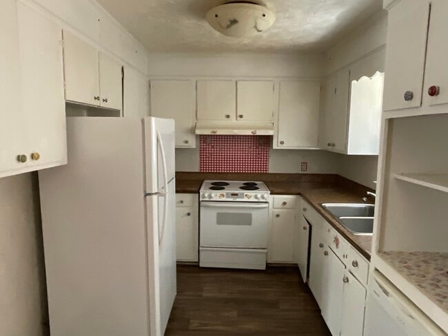 Photo - 1421 Wapoo Dr