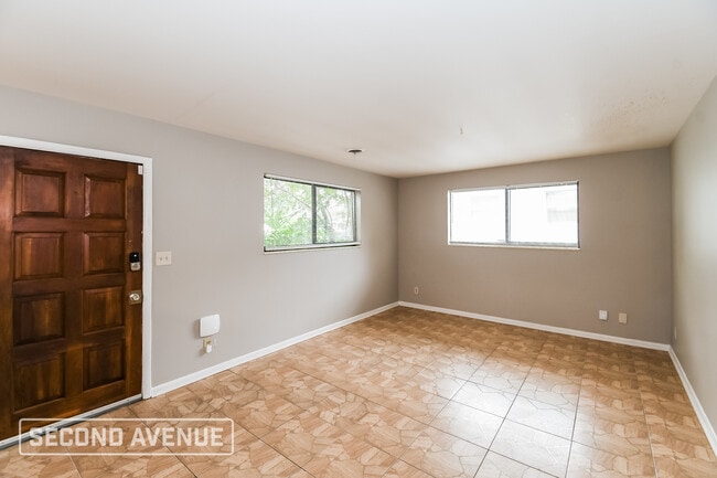 Photo - 6835 Mother Goose Rd