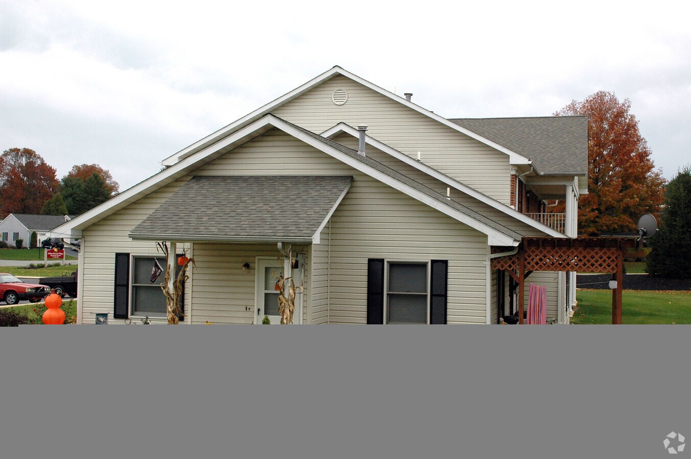 Photo - 102 Wycliffe Dr