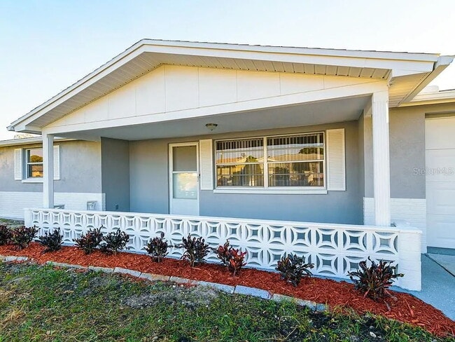 Building Photo - 5706 Chipper Dr