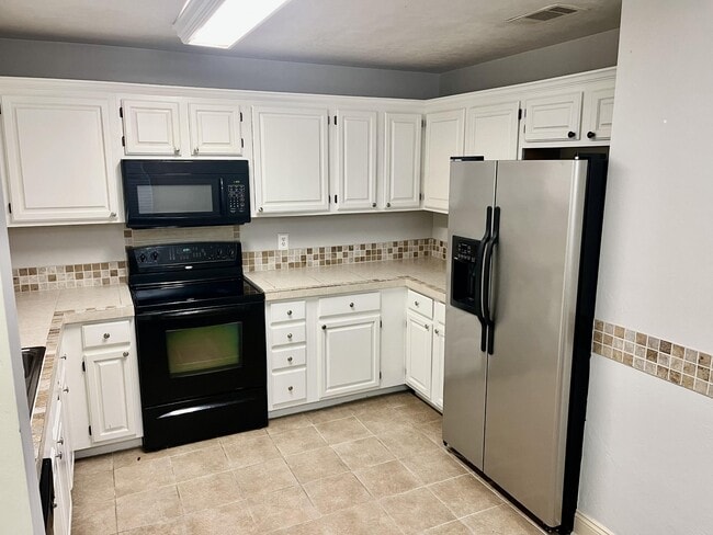 Photo - 9727 SW 52 Ln