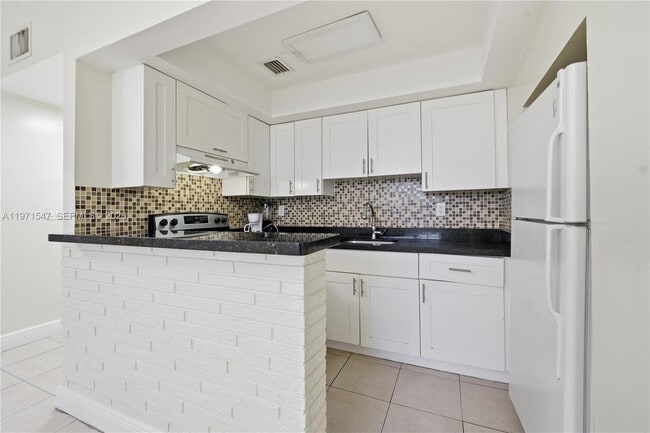 Photo - 1731 NW 26th Ave