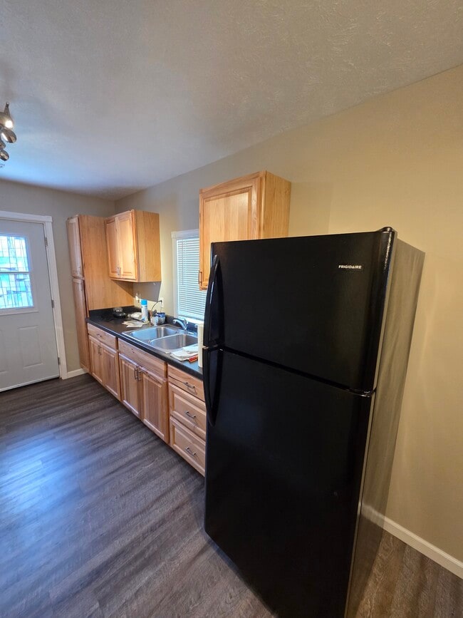Photo - 811 N 9th St