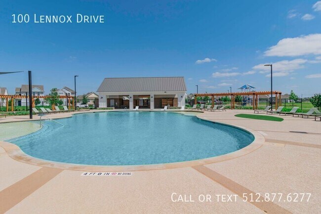 Photo - 100 Lennox Dr