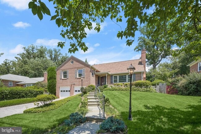 Building Photo - 7109 Radnor Rd