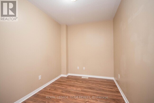 Photo - 304 Citiplace Dr