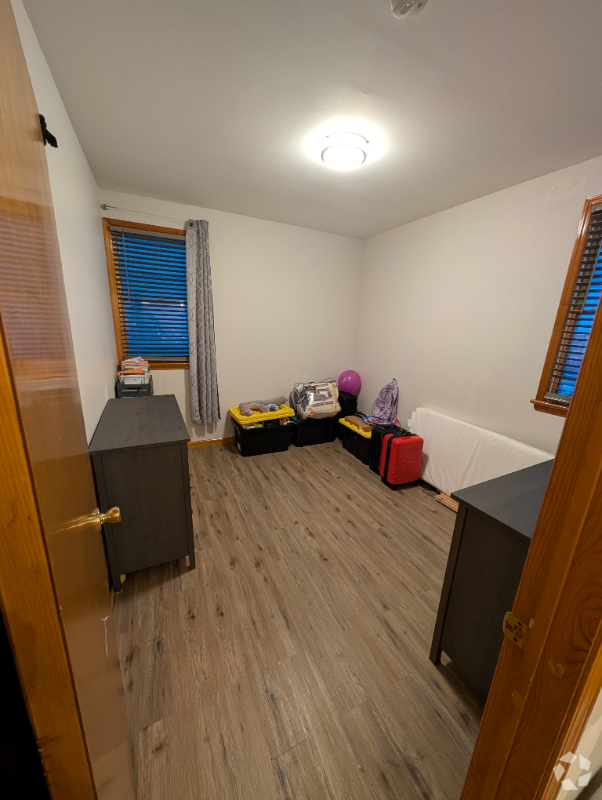Building Photo - 32 Rose St Unit 1 Rental