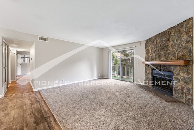 Photo - Spacious Condo with Washer/Dryer and Centr... Unit 108